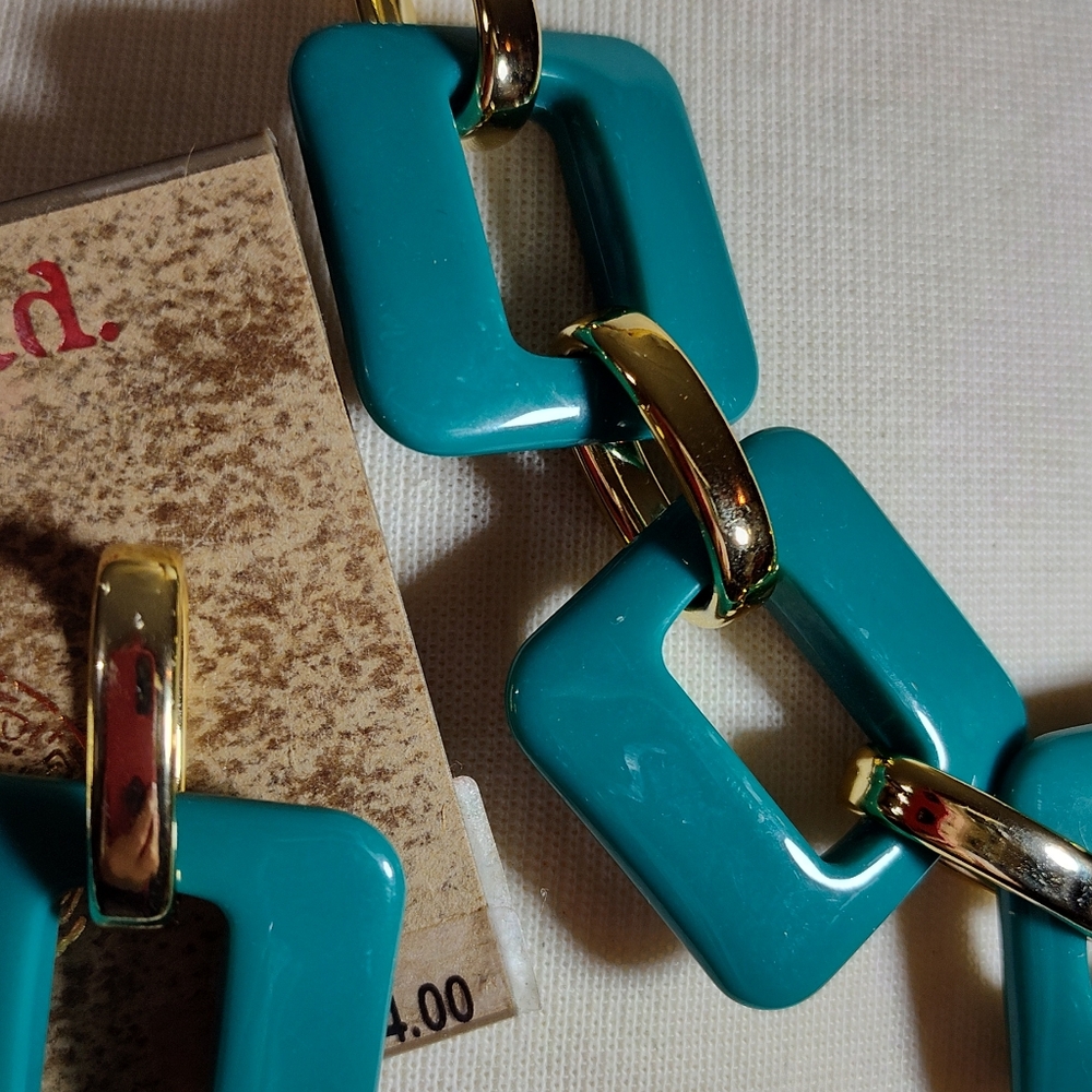 Ruby Rd. Gold and Turquoise Necklace Earring Set - Picture 2 of 3